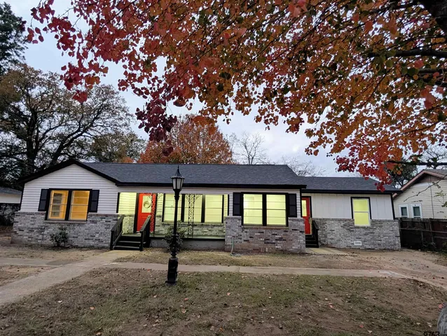 $239,900 | 1213 Academy Street, Tyler, TX 75701