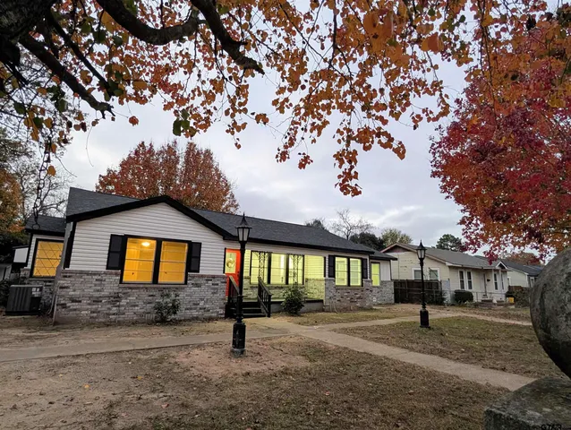 $239,900 | 1213 Academy Street, Tyler, TX 75701