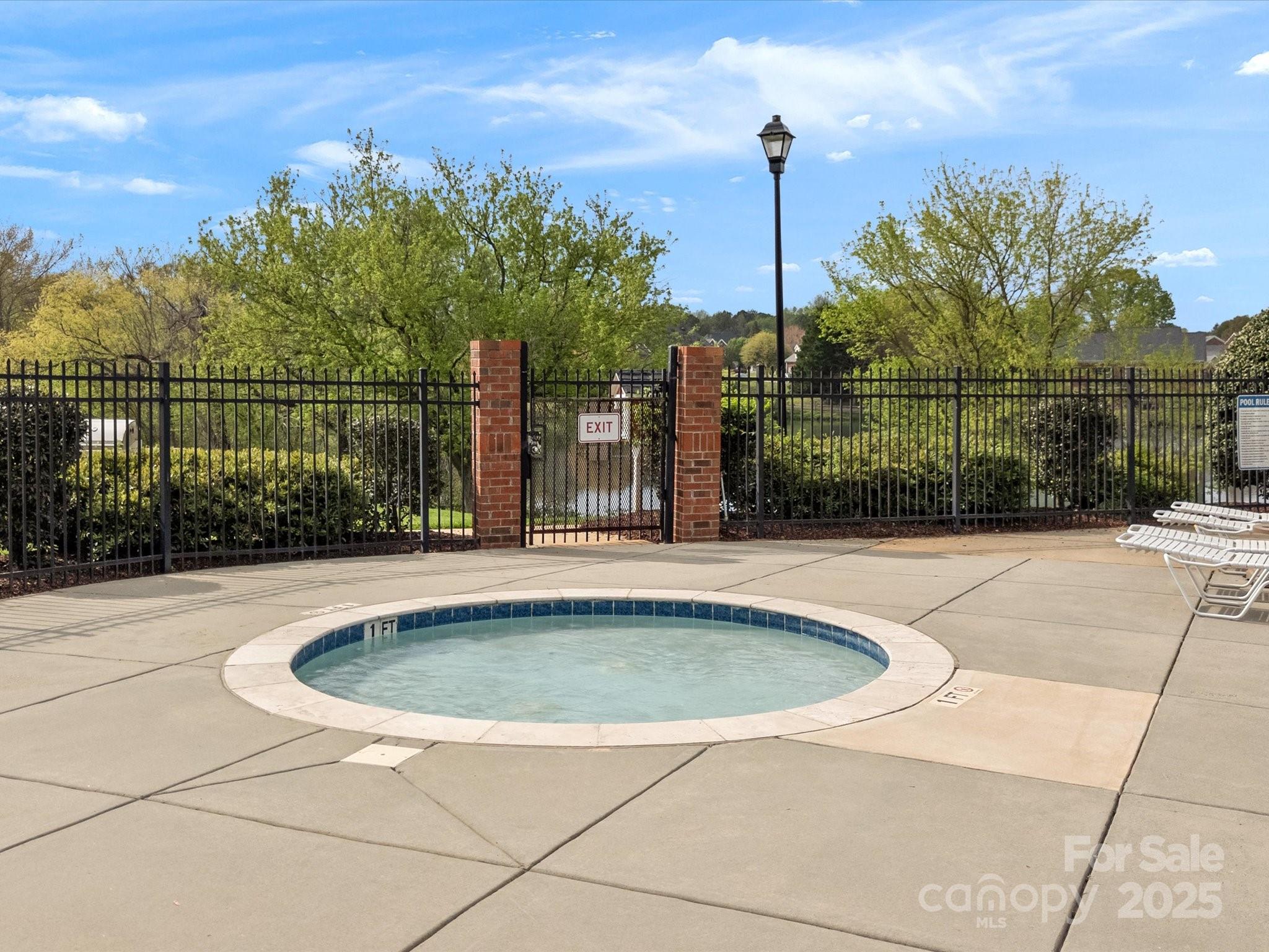 130 Villa Lake Drive Fort Mill, SC 29708 - Photo 43 of 46 a view of a fountain with a park