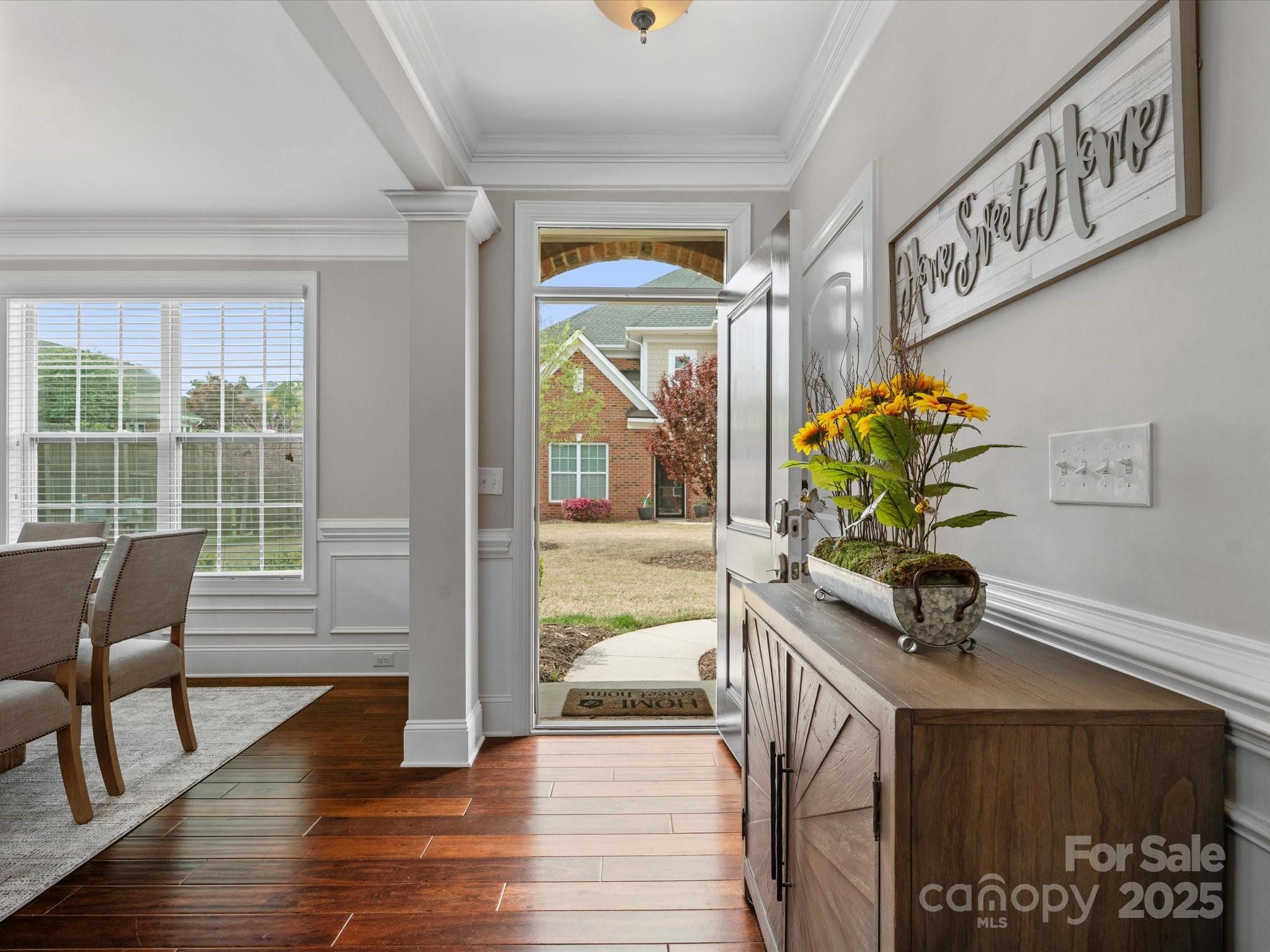 130 Villa Lake Drive Fort Mill, SC 29708 - Photo 5 of 46 a room filled with furniture and a window