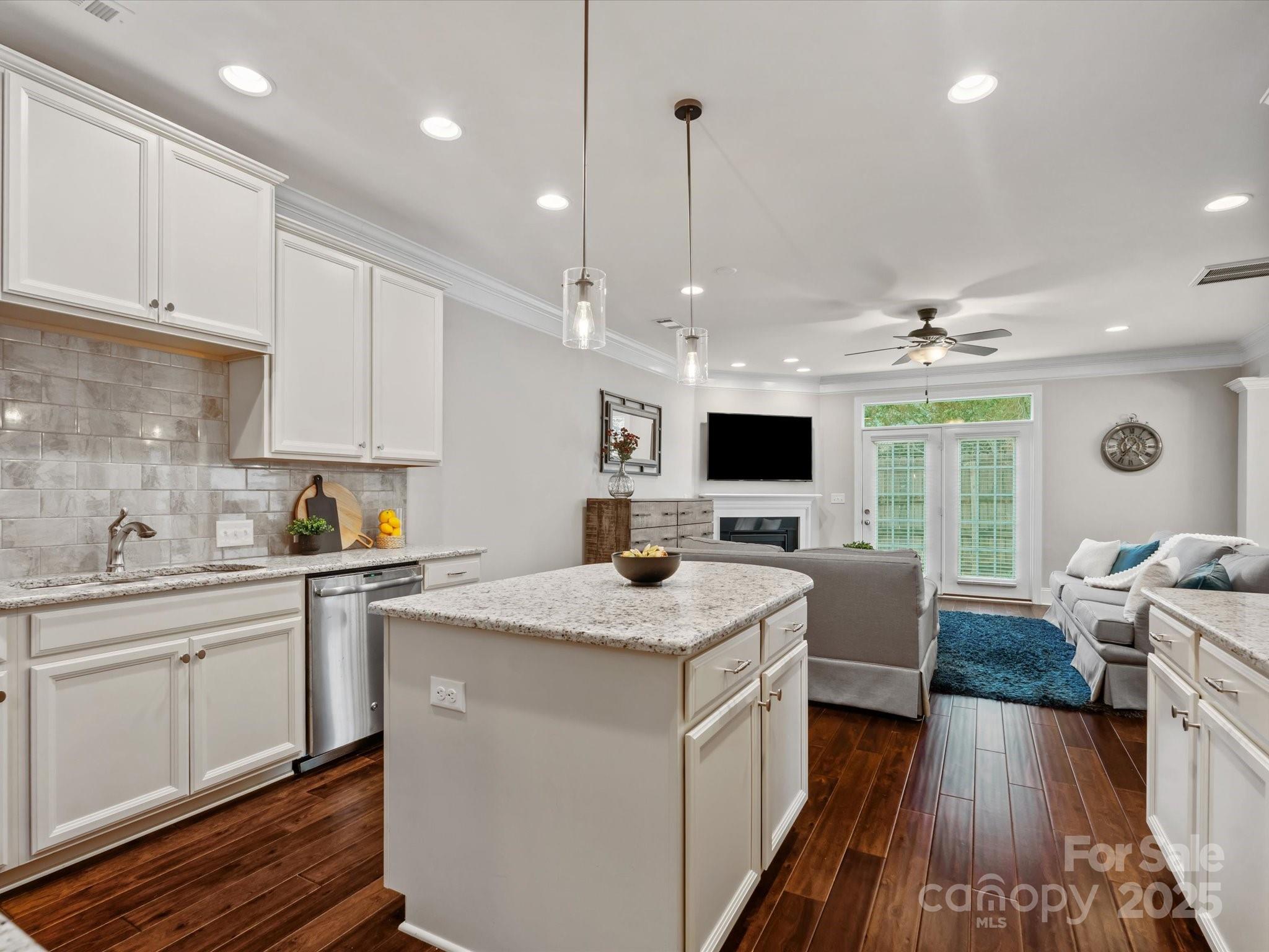 130 Villa Lake Drive Fort Mill, SC 29708 - Photo 10 of 46 a kitchen with a sink stove and cabinets