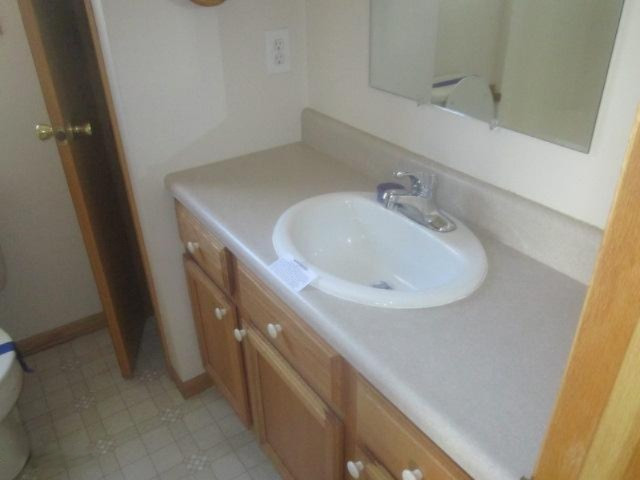 8502 Silver Lake Road, Unit 5 Mears, MI 49436 - Photo 6 of 9 263-464552 8502 w silverlake rd bathroom