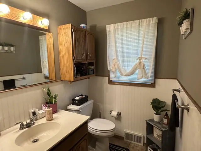 $249,500 | 16941 Grove Street, Little Falls, MN 56345