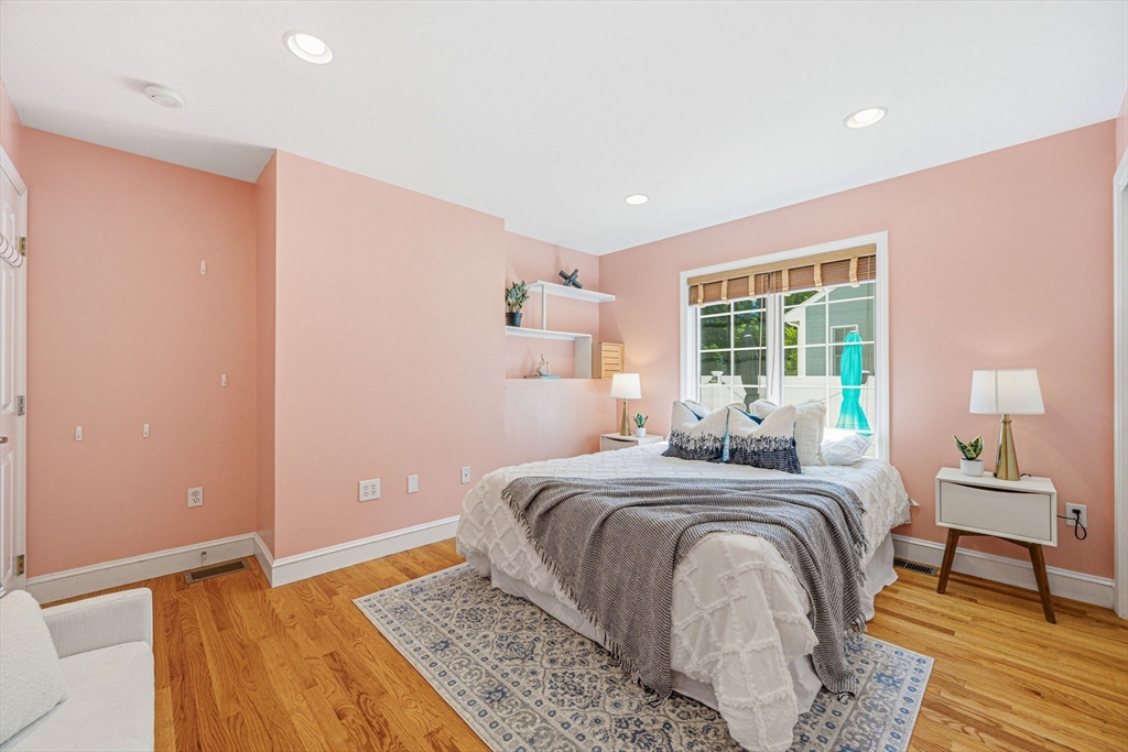 144 Wiswall Road Newton, MA 02459 - Photo 21 of 41