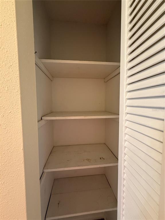 2744 Botts Landing Road, Unit 603 DeLand, FL 32720 - Photo 7 of 17 a bathroom with a bathtub