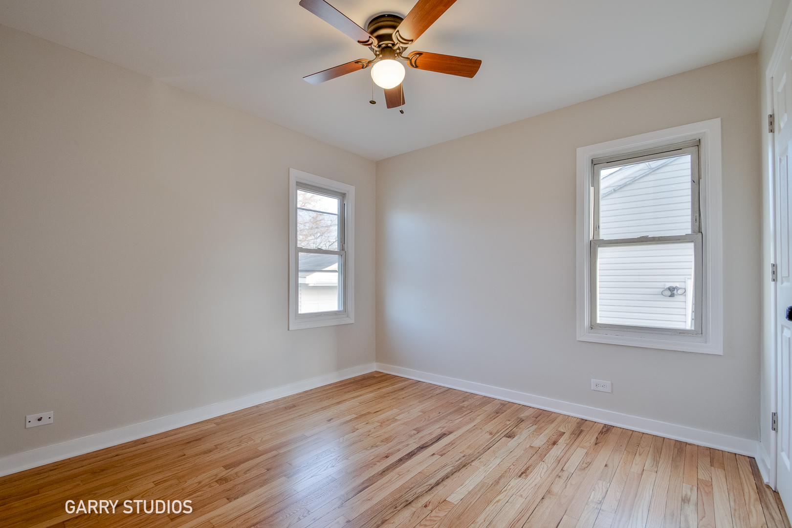 229 Addison Road Addison, IL 60101 - Photo 10 of 20