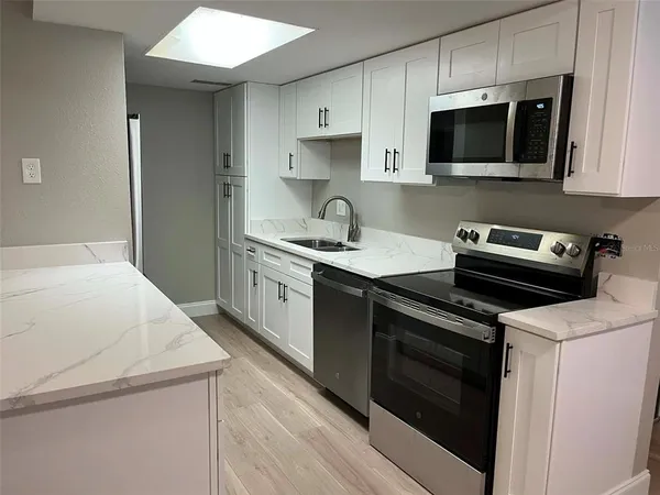 $1,750 | 3666 Aristotle Avenue, Unit 3670, Orlando, FL 32826