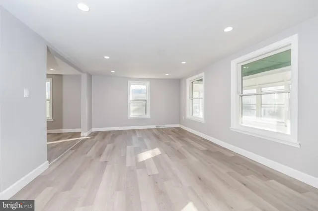 $285,000 | 27 North Main Street, York New Salem, PA 17371