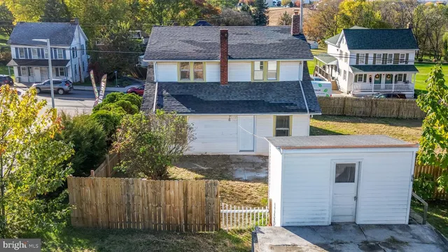 $285,000 | 27 North Main Street, York New Salem, PA 17371