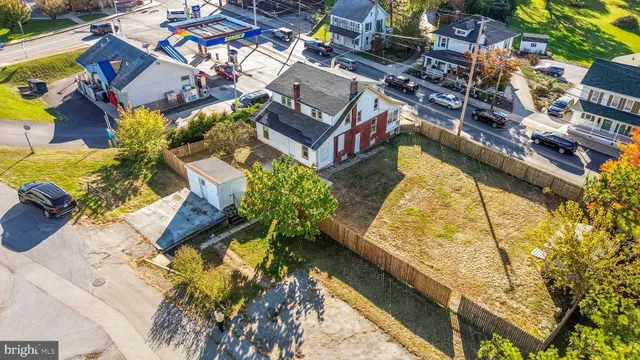 $285,000 | 27 North Main Street, York New Salem, PA 17371