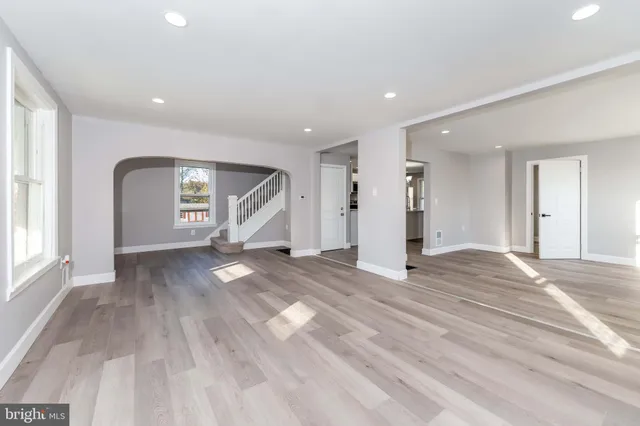 $285,000 | 27 North Main Street, York New Salem, PA 17371