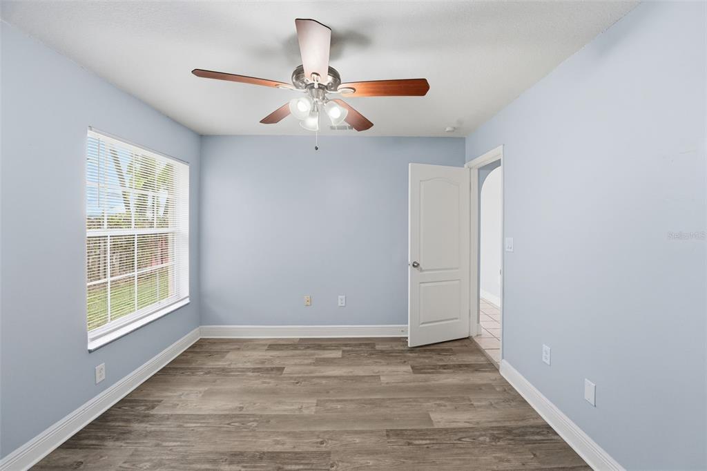11242 Southwest 64th Street Miami, FL 33173 - Photo 20 of 36