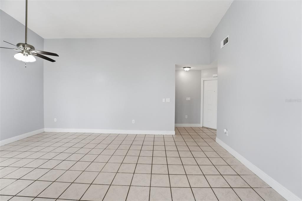 11242 Southwest 64th Street Miami, FL 33173 - Photo 8 of 36