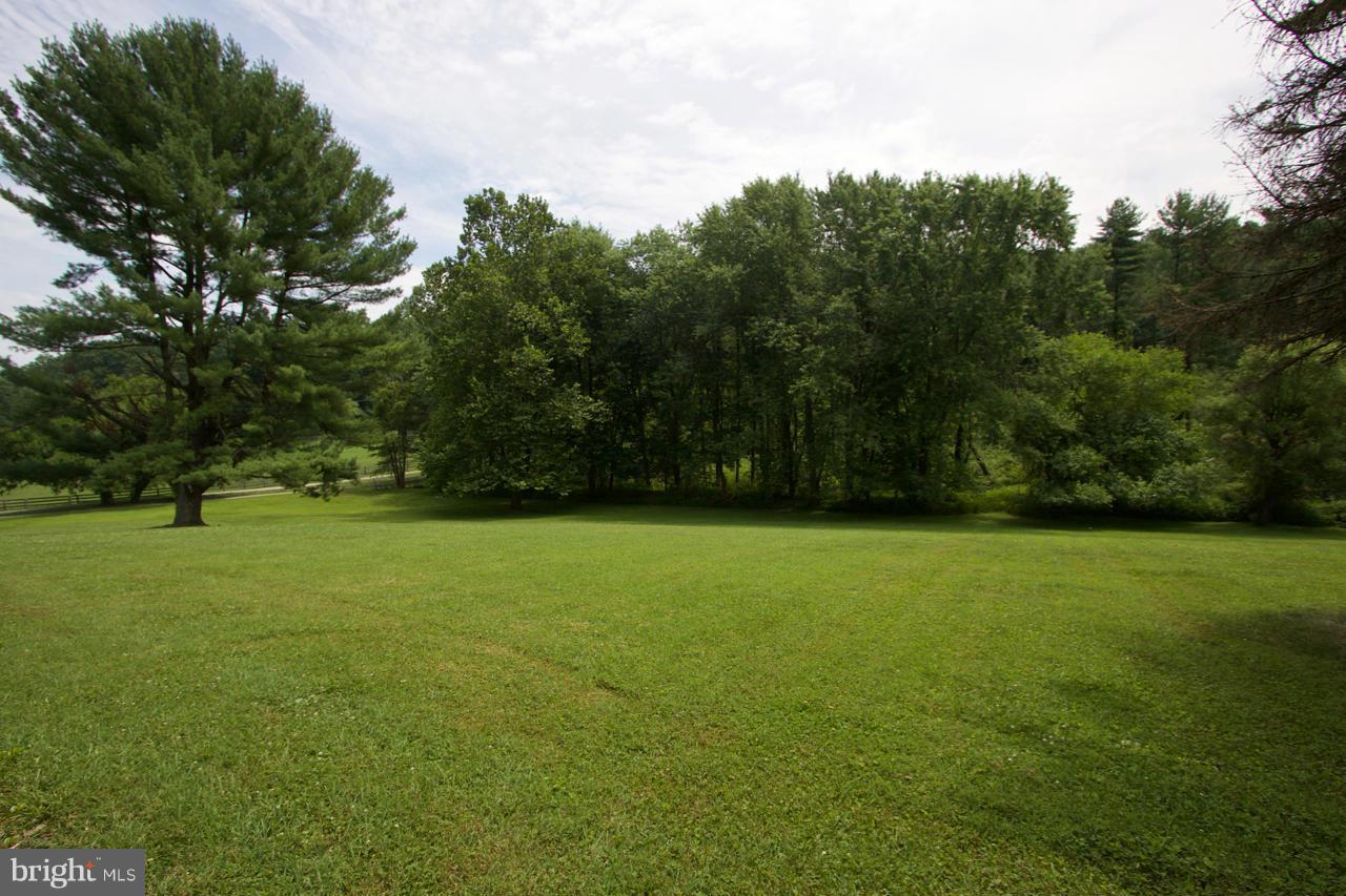 5906 Glen Arm Road Glen Arm, MD 21057 - Photo 27 of 30 Exterior (Rear)