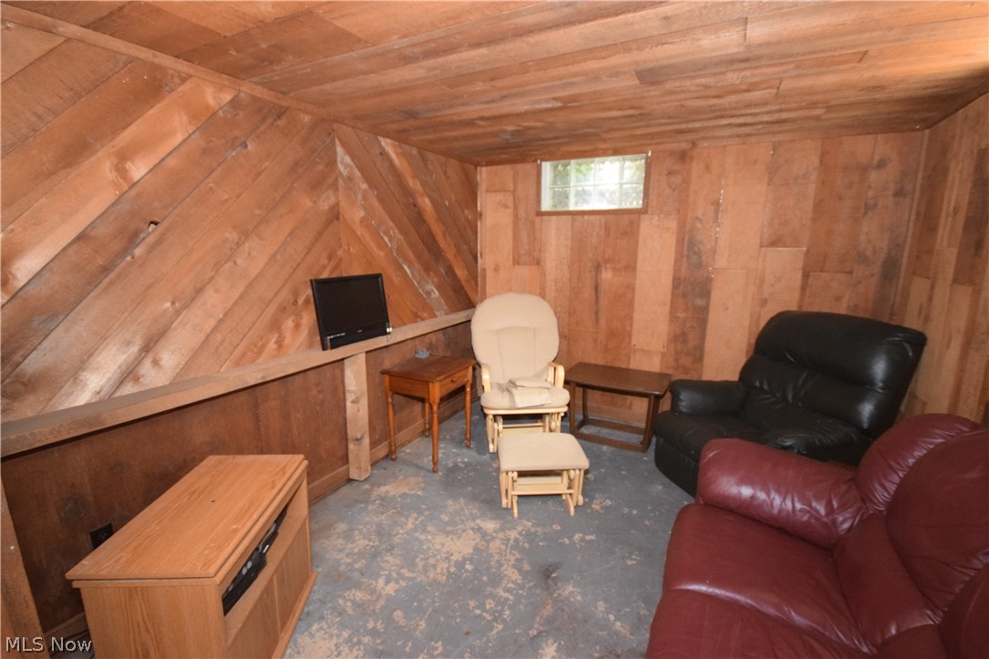 1755 Far View Road Akron, OH 44312 - Photo 23 of 32 Gallery Image 23