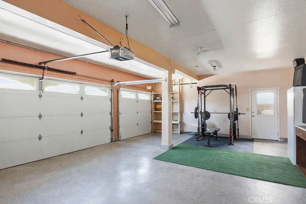 22720 Springmist Drive Moreno Valley, CA 92557 - Photo 30 of 40 a view of a garage