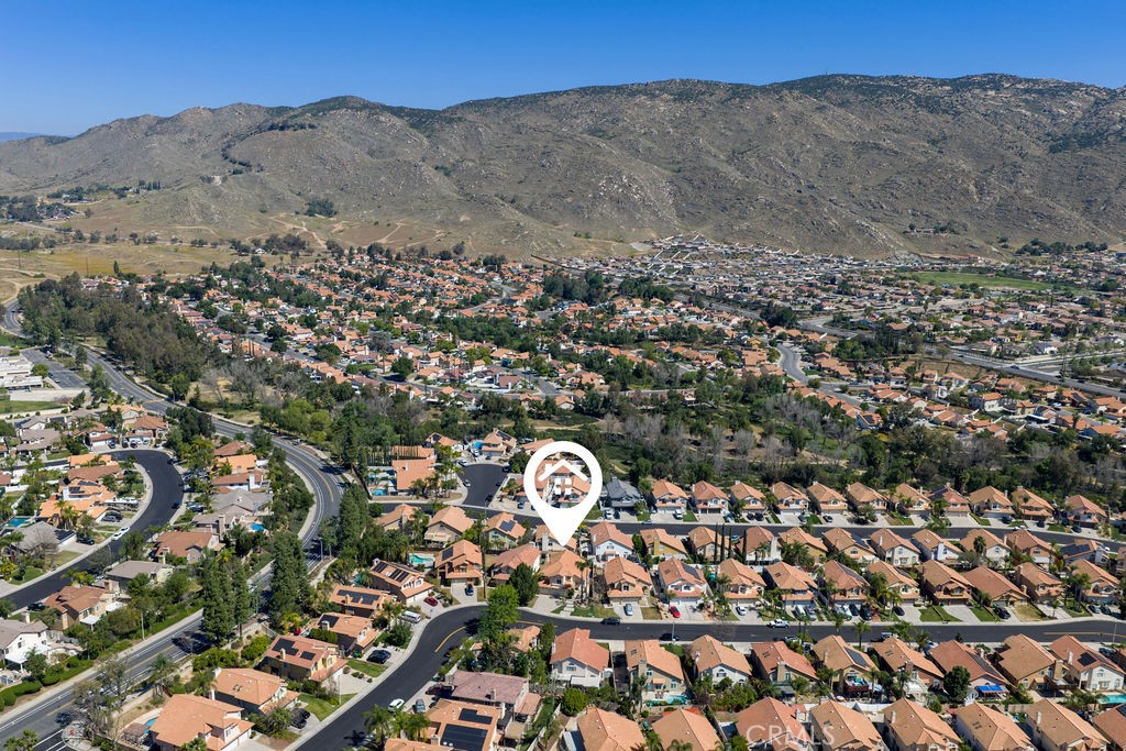 22720 Springmist Drive Moreno Valley, CA 92557 - Photo 36 of 40 an aerial view of multiple house