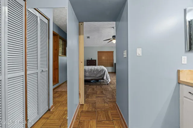 $499,900 | 6490 Woodland Drive, Keystone Heights, FL 32656