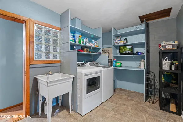 $499,900 | 6490 Woodland Drive, Keystone Heights, FL 32656