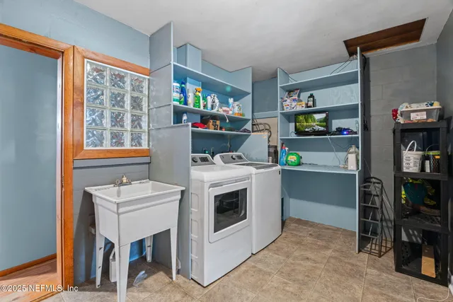 $499,900 | 6490 Woodland Drive, Keystone Heights, FL 32656