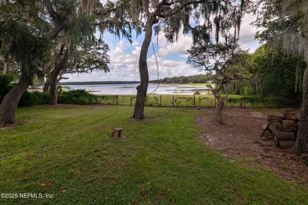 $499,900 | 6490 Woodland Drive, Keystone Heights, FL 32656