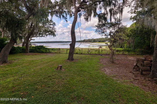 $499,900 | 6490 Woodland Drive, Keystone Heights, FL 32656