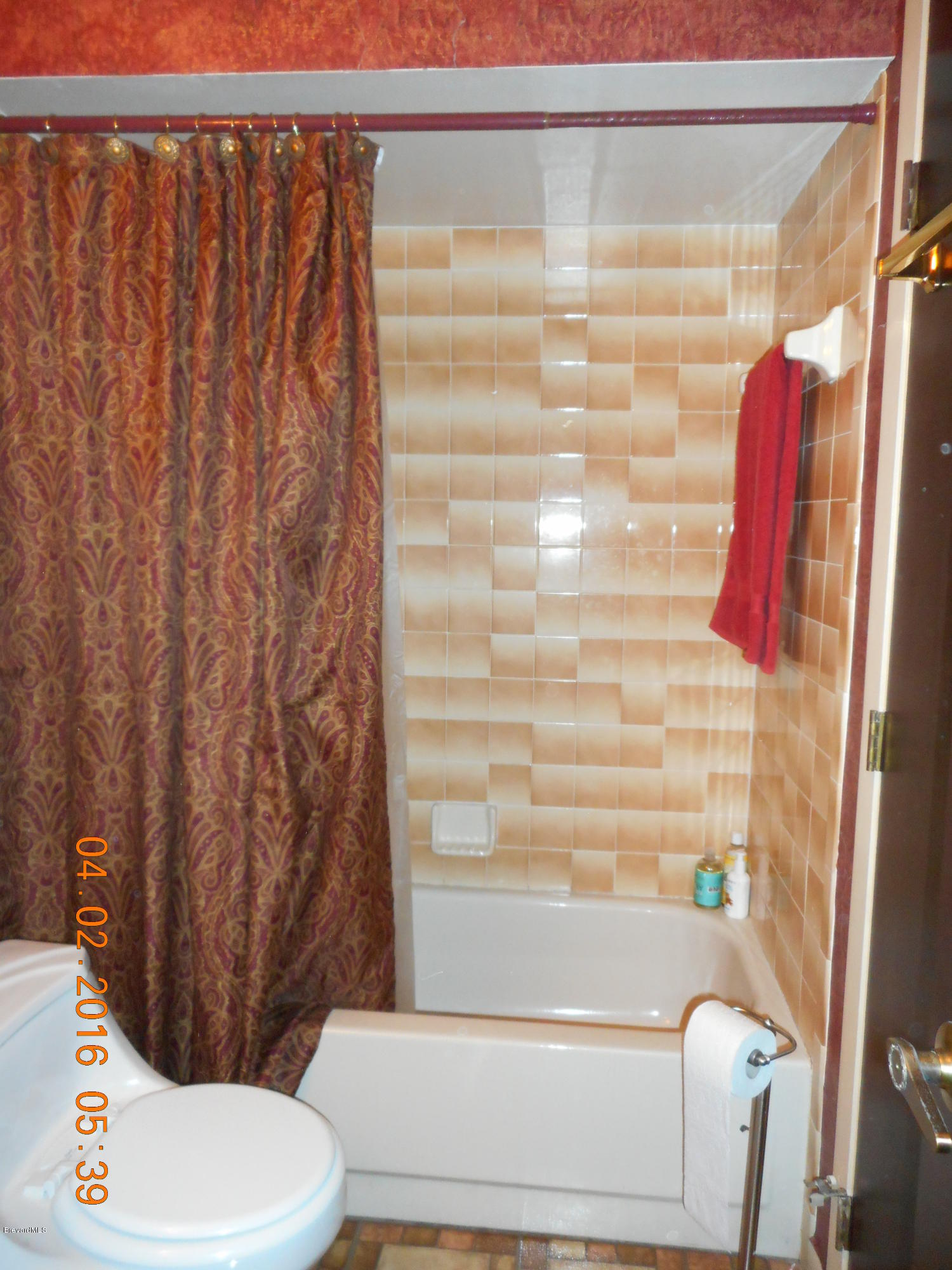 1882 Murrell Road, Unit K41 Rockledge, FL 32955 - Photo 26 of 27 Full Bath Tub
