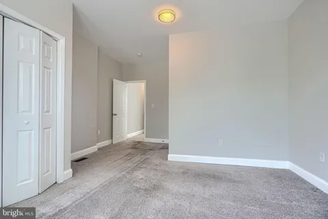 $2,150 | 2917 Clifton Avenue, Baltimore, MD 21216