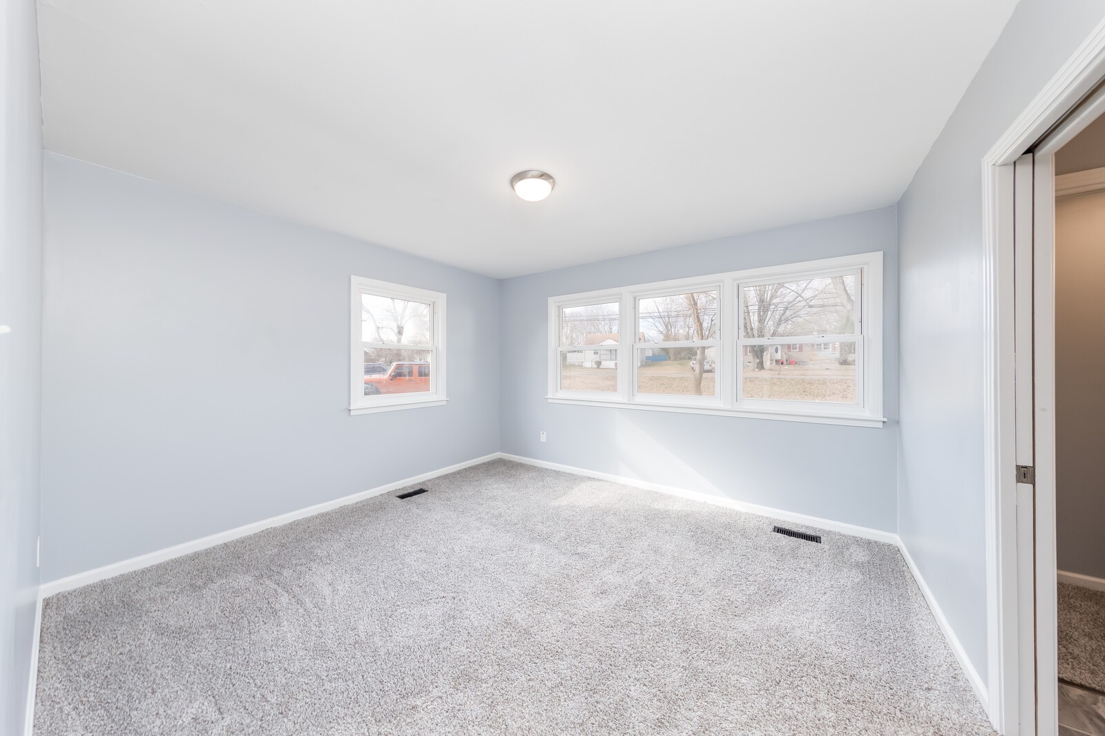 433 High Point Road Clarksville, TN 37042 - Photo 13 of 22 Gallery Image 13