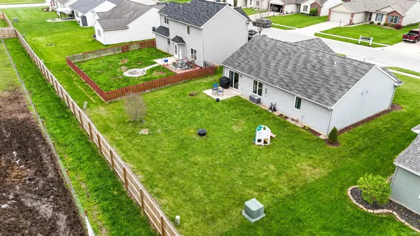 $265,000 | 15001 Towne Gardens Drive, Huntertown, IN 46748