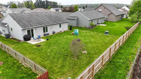 $265,000 | 15001 Towne Gardens Drive, Huntertown, IN 46748