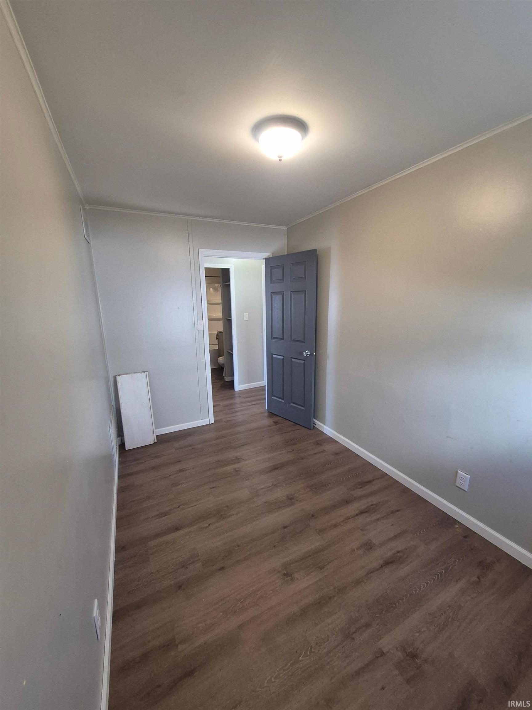 2072 Phenie Street Fort Wayne, IN 46802 - Photo 5 of 7