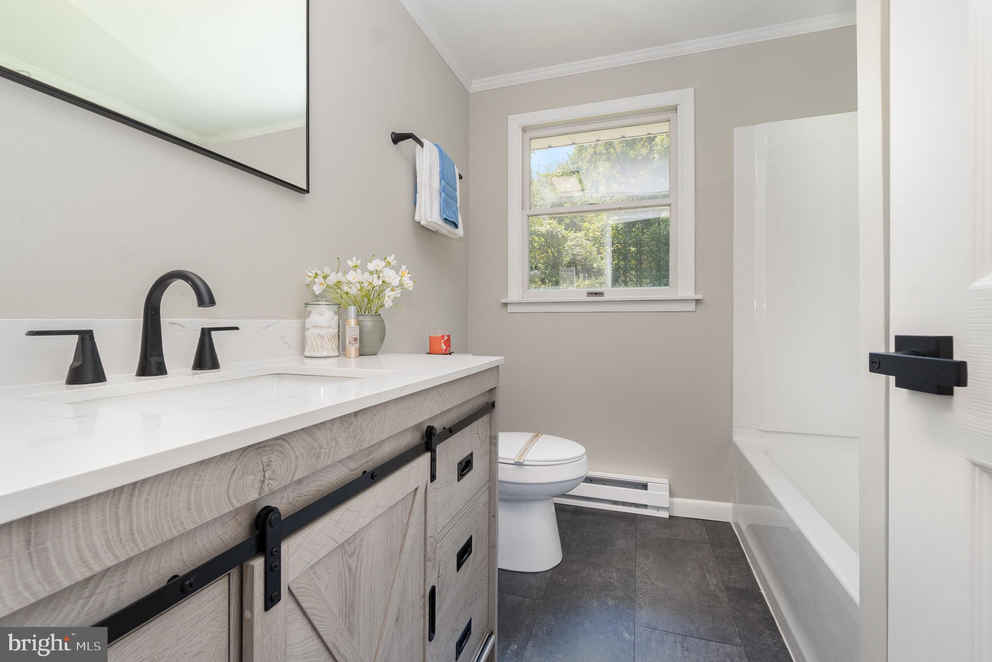 113 Green House Road Dillsburg, PA 17019 - Photo 12 of 32 Hallway Full Bathroom with Quartz Countertops
