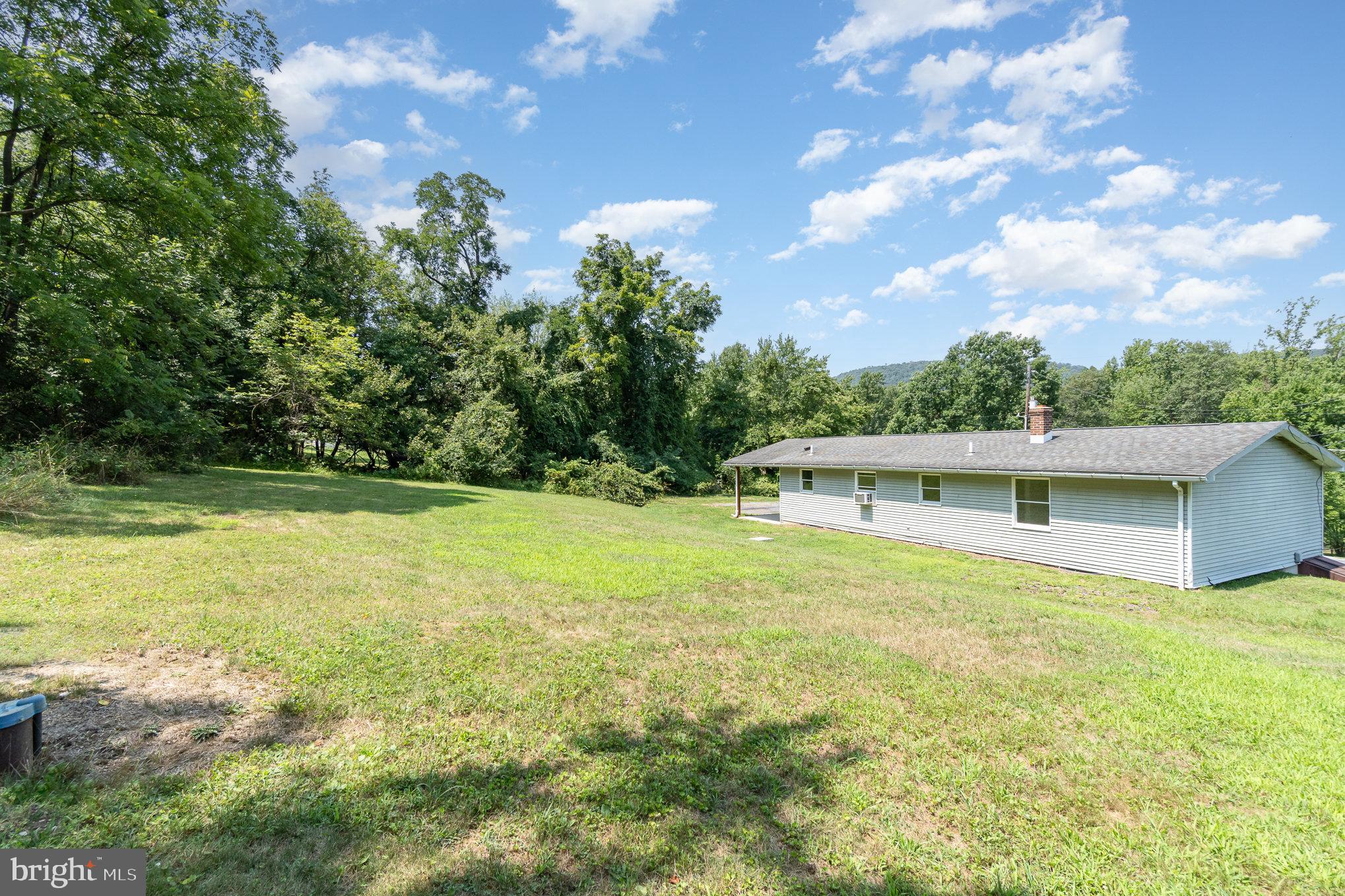 113 Green House Road Dillsburg, PA 17019 - Photo 23 of 32
