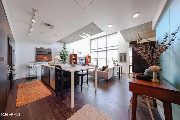 $2,150 | 100 West Portland Street, Unit 505, Phoenix, AZ 85003