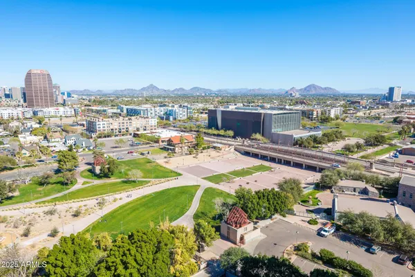 $2,150 | 100 West Portland Street, Unit 505, Phoenix, AZ 85003