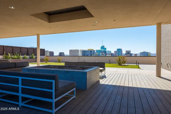 $2,150 | 100 West Portland Street, Unit 505, Phoenix, AZ 85003