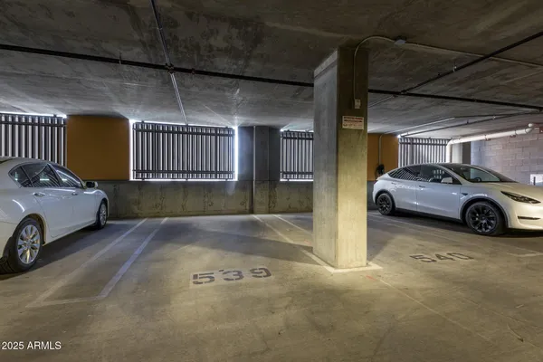 $2,150 | 100 West Portland Street, Unit 505, Phoenix, AZ 85003