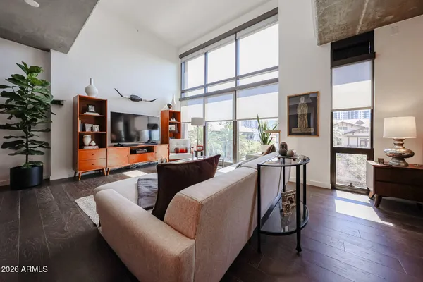 $2,150 | 100 West Portland Street, Unit 505, Phoenix, AZ 85003