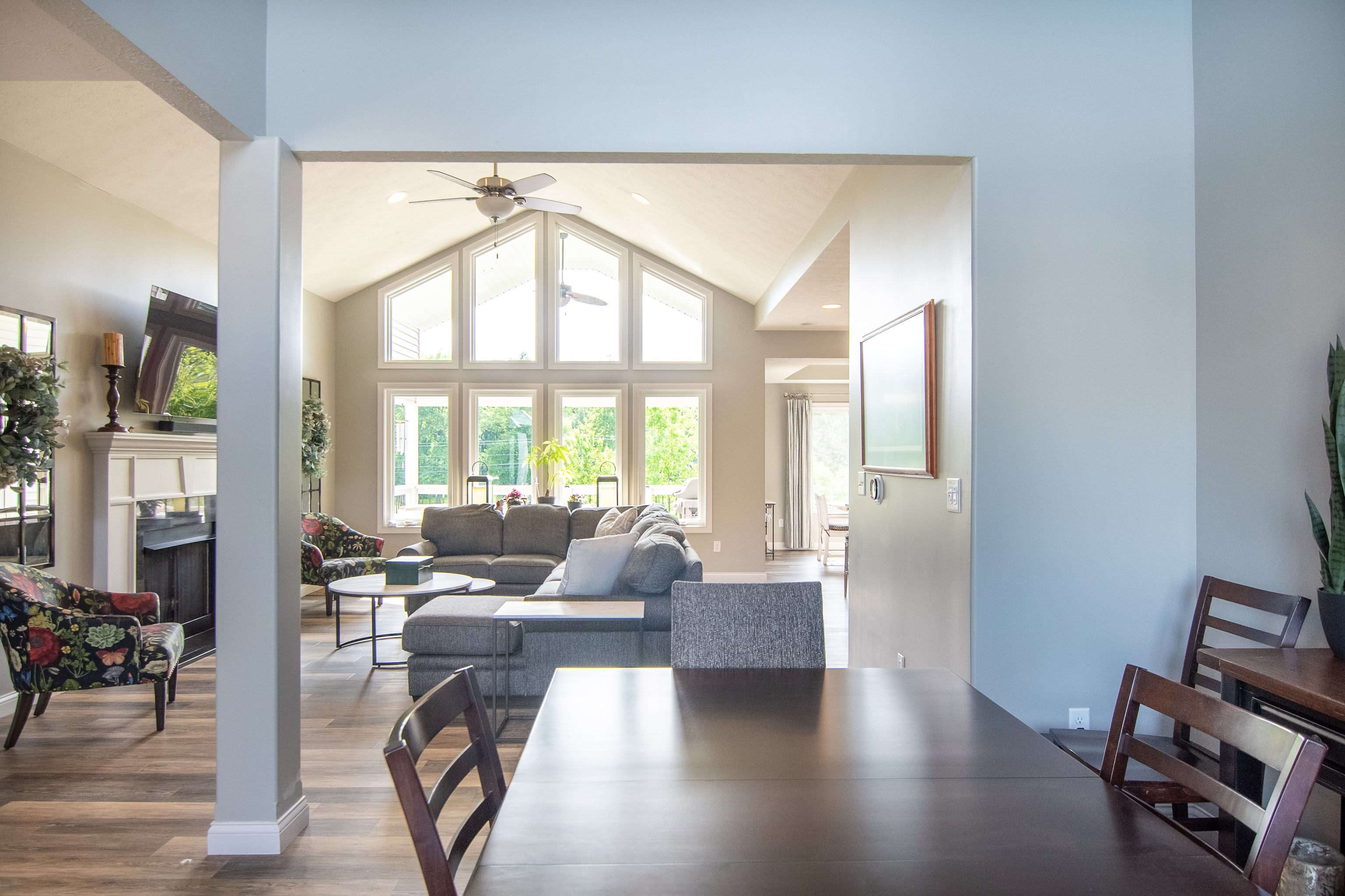 1512 Maple Ridge Court Columbus, IN 47201 - Photo 5 of 33 Gallery Image 5