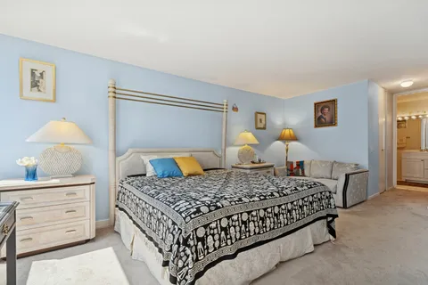 $599,500 | 360 East Randolph Street, Unit 1208, Chicago, IL 60601