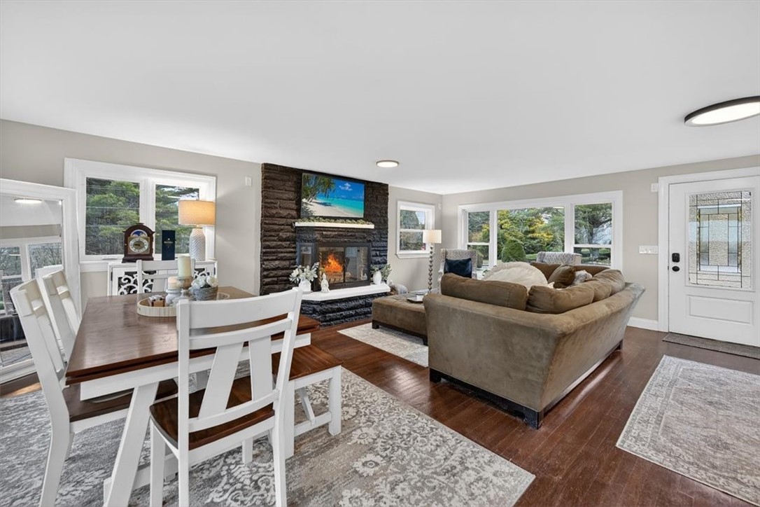 3 Set N Sun Drive Scituate, RI 02831 - Photo 12 of 49