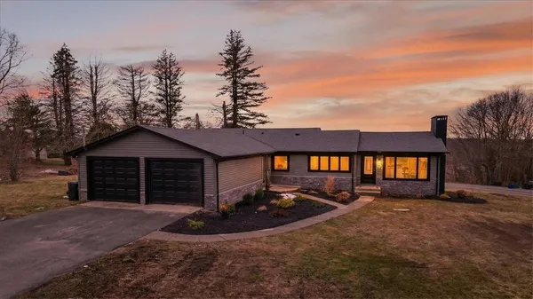 $729,900 | 3 Set N Sun Drive, Scituate, RI 02831