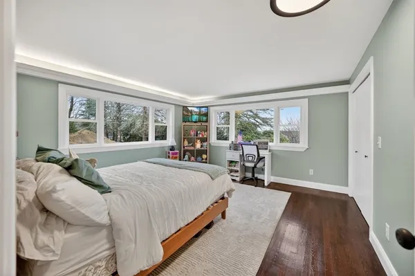 $729,900 | 3 Set N Sun Drive, Scituate, RI 02831