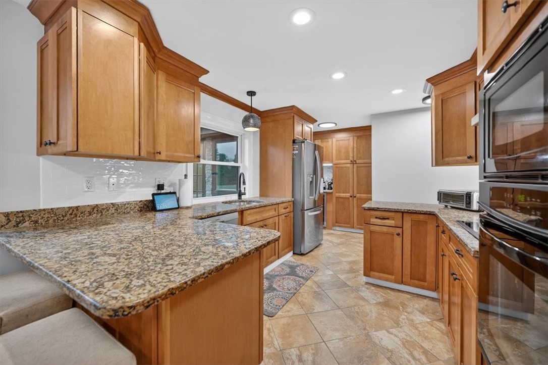 3 Set N Sun Drive Scituate, RI 02831 - Photo 28 of 49