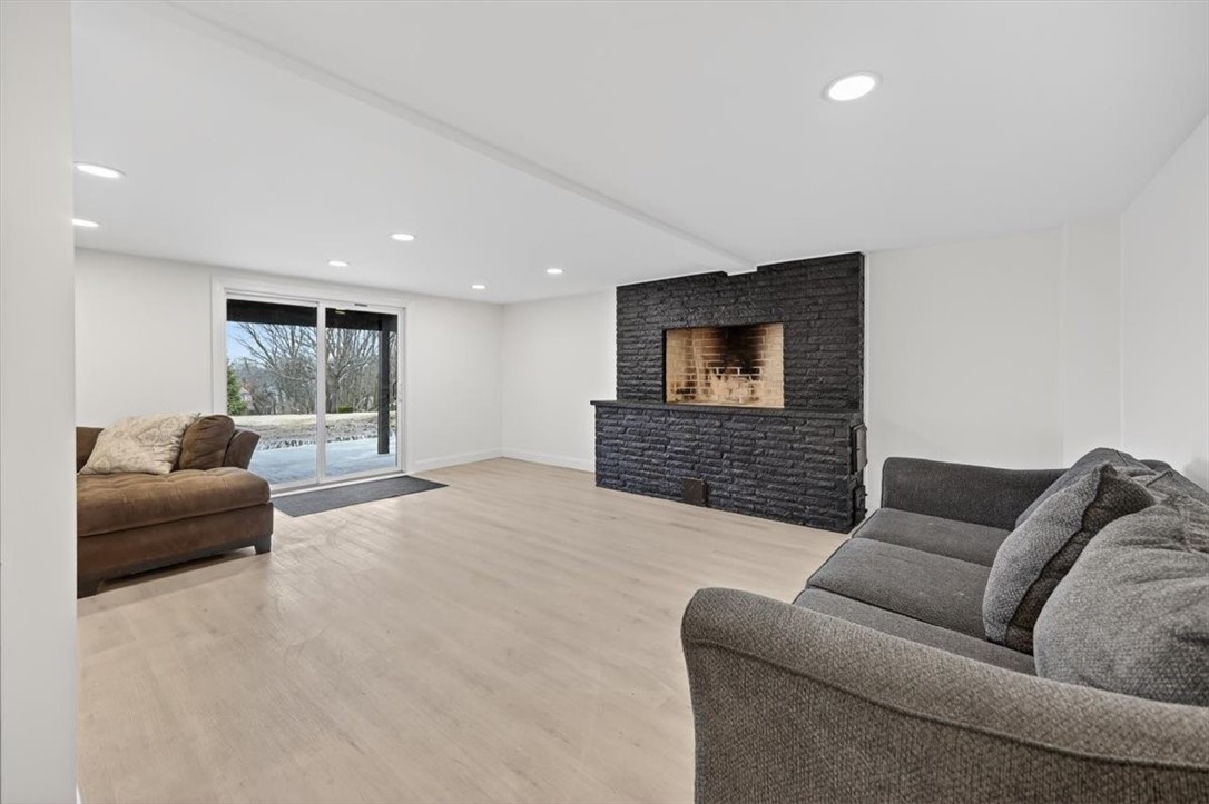 3 Set N Sun Drive Scituate, RI 02831 - Photo 33 of 46