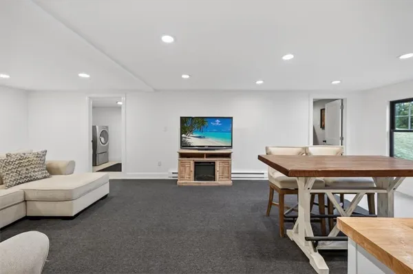 $729,900 | 3 Set N Sun Drive, Scituate, RI 02831