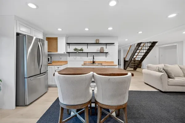 $729,900 | 3 Set N Sun Drive, Scituate, RI 02831