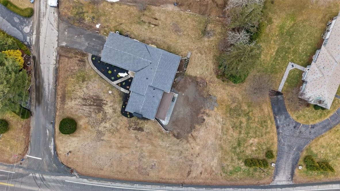 3 Set N Sun Drive Scituate, RI 02831 - Photo 6 of 46