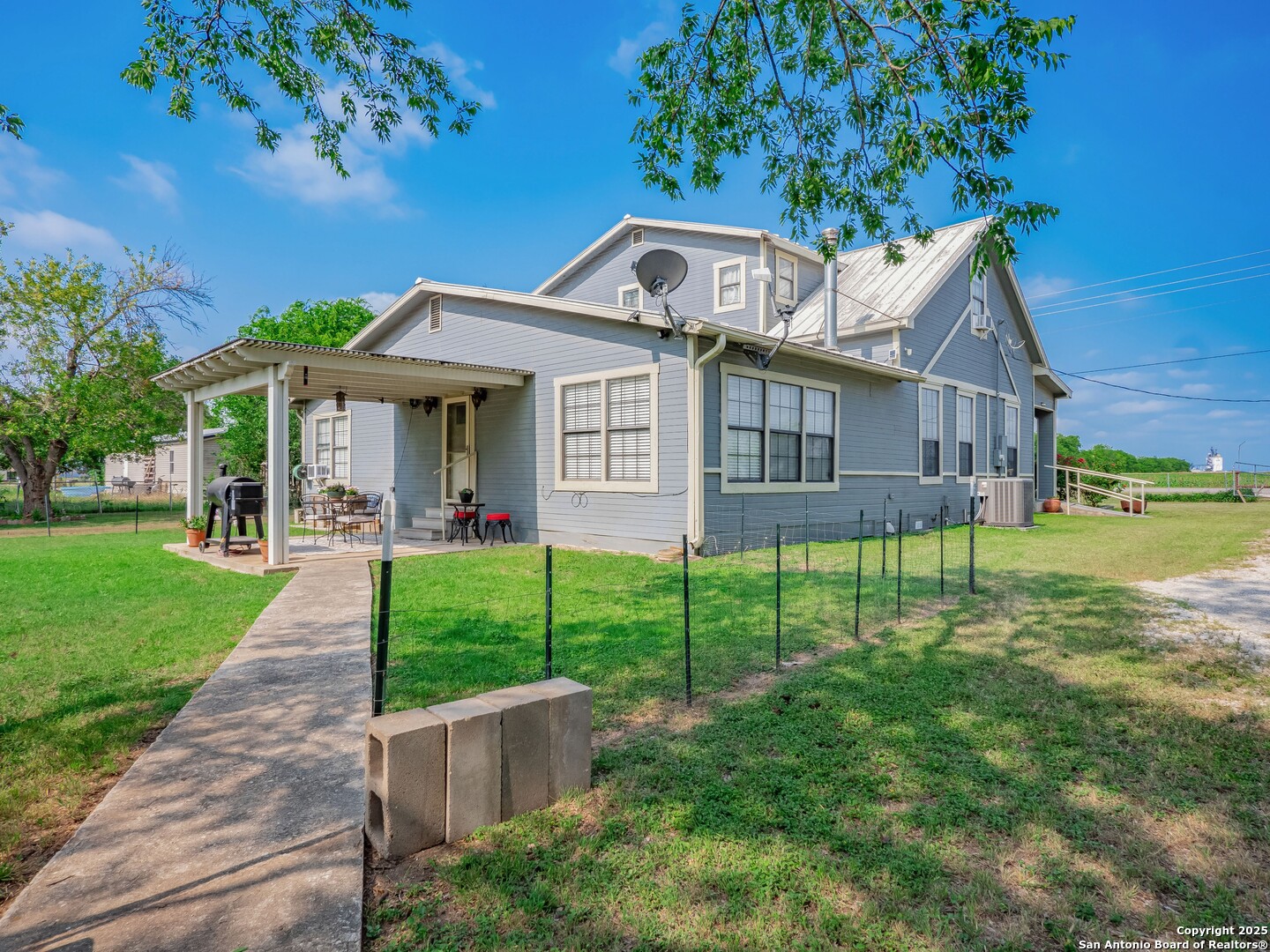 2275 Huber Road Seguin, TX 78155 - Photo 36 of 52